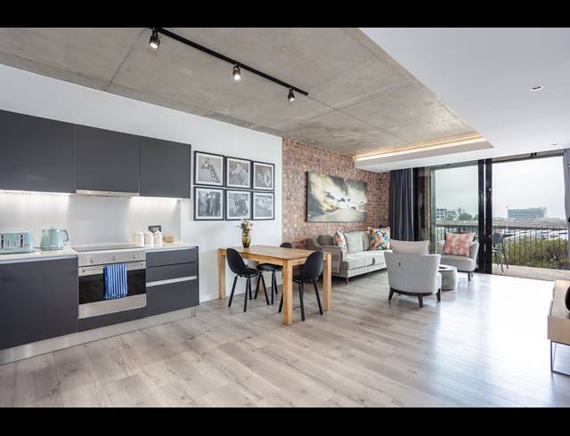 2 BEDROOM APARTMENT TO LET IN DE WATERKANT
